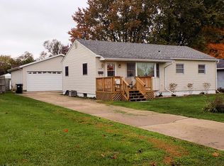 517 5th Ave, Ottawa, IL 61350