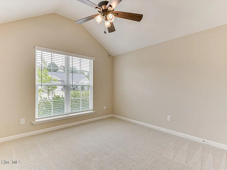 314 Conal Dr — Photo 22