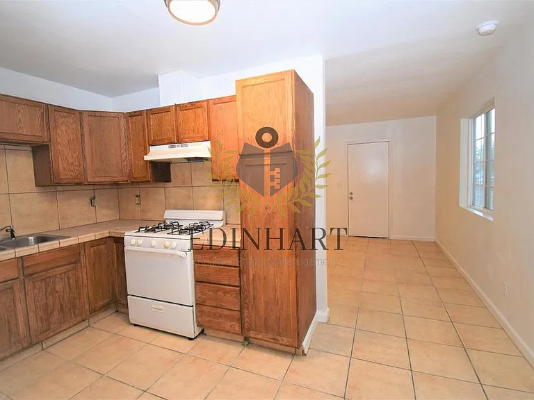 3631 E Dwight Way — Photo 5