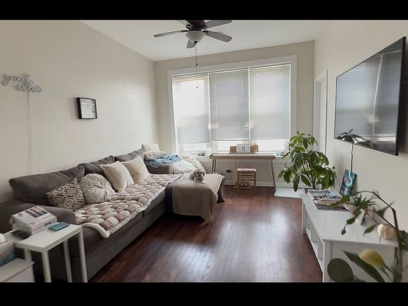 3rd image of 2246 W Armitage Ave #3S