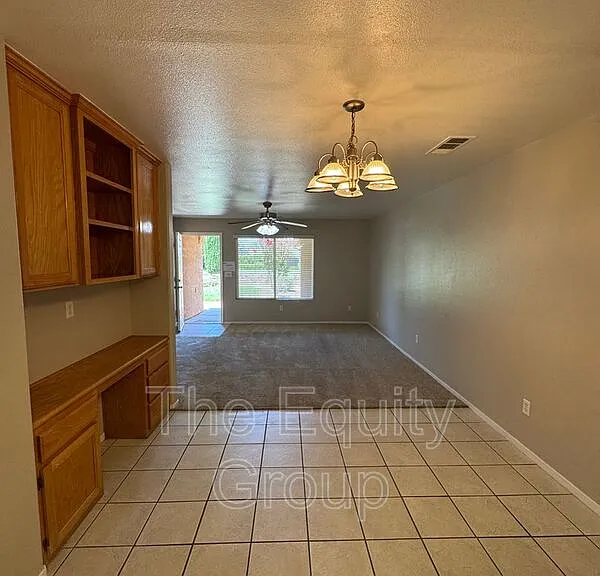 2824 N County Center St — Photo 8