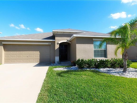 2nd image of 2208 Purple Orchid Pl