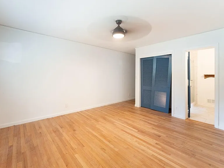 1685 Dunwoody Pl NE #TOP — Photo 11