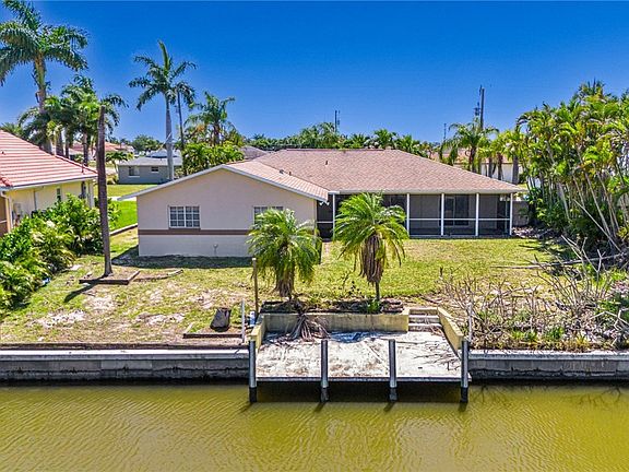 3rd image of 1507 SW 40th Ter