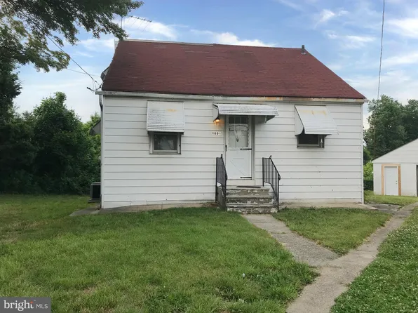 1001 Oakmont St, Philadelphia, PA 19111