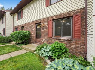 3855 Hammond Rd E, Traverse City, MI 49686