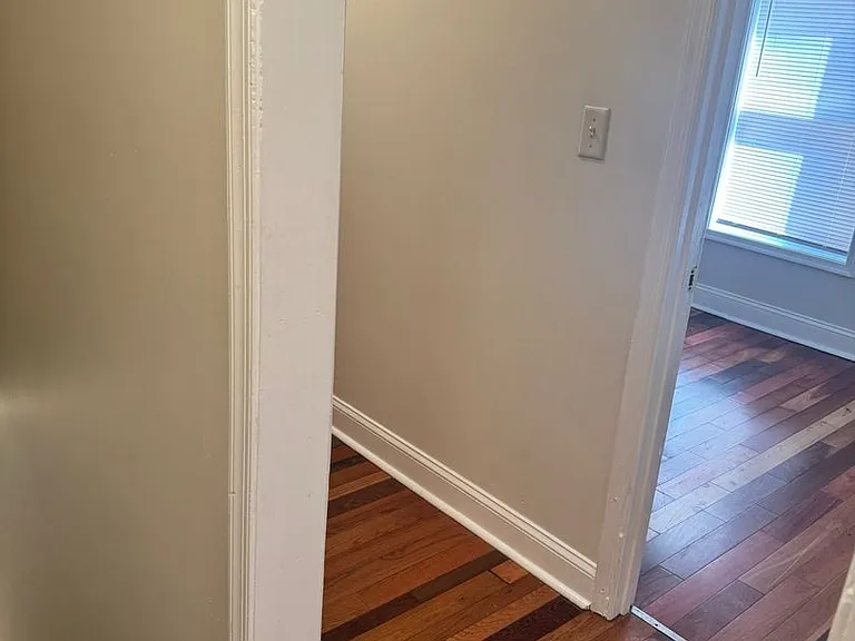 22 S Locust St — Photo 20