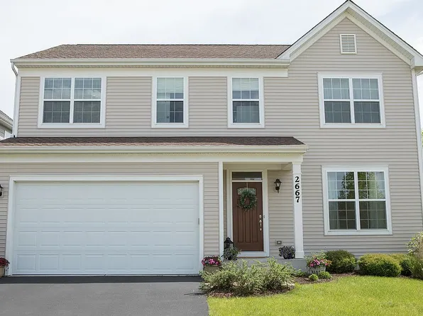 2667 Retreat Cir, Lisle, IL 60532