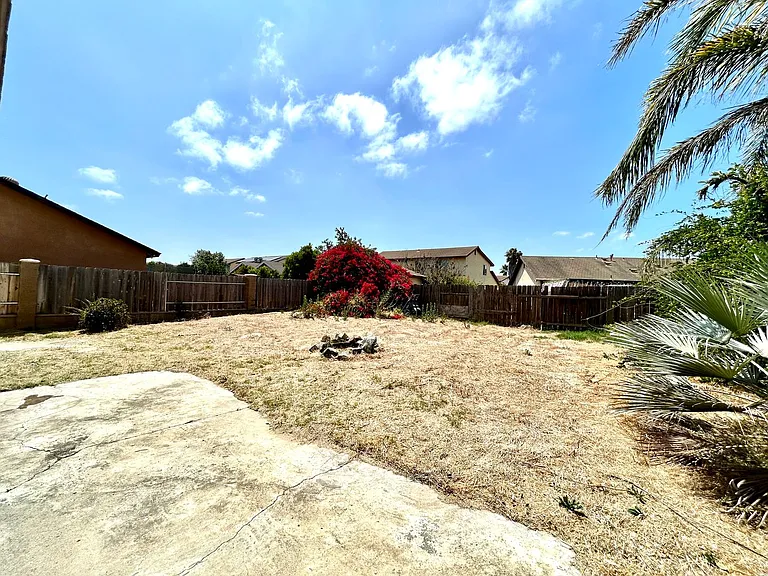2871 Wardlow Ave — Photo 27