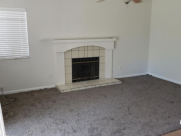 5th image of 24497 Tuscola Cir