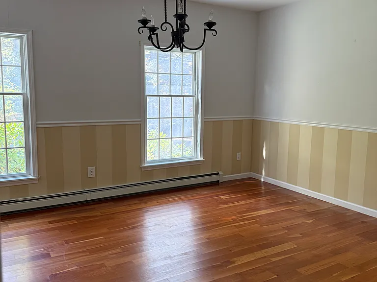 1 Meadowbrook Ln — Photo 10