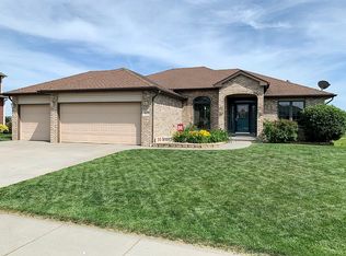 6440 Saline Dr, Lincoln, NE 68504