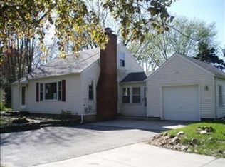 7426 Angling Rd, Portage, MI 49024