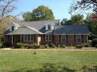 3216 Wentworth St, Statesville, NC 28625