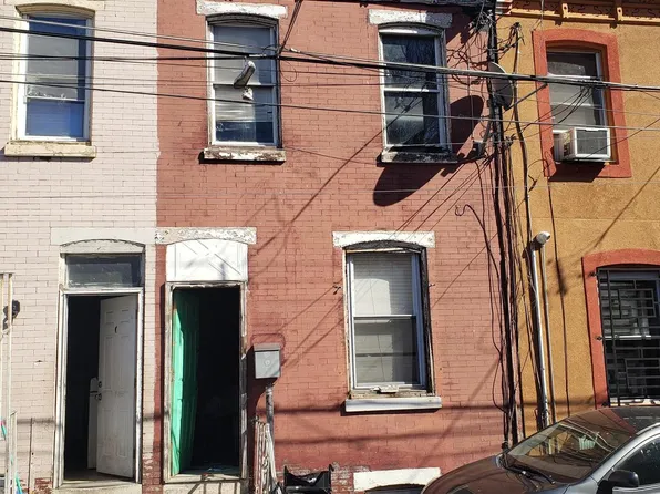2671 N Orianna St, Philadelphia, PA 19133