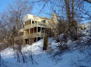 5281 Beachside Dr, Minnetonka, MN 55343