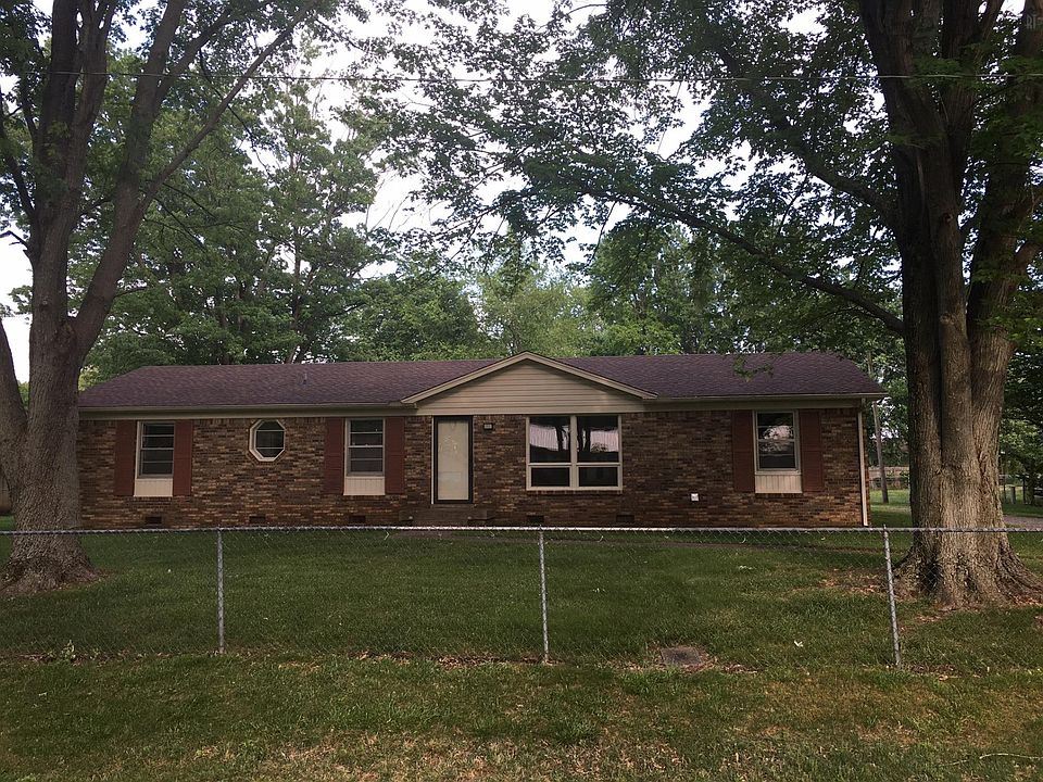 1st image of 2209 Green Acres Dr