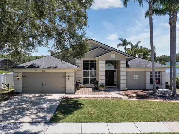 1926 Shadow Pine Ct, Oviedo, FL 32766