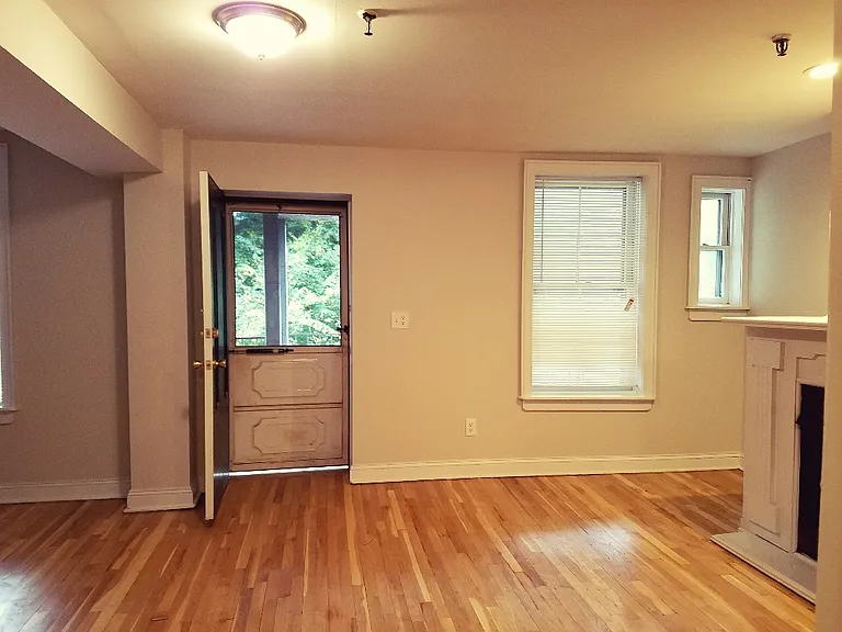 157 Wayne St #157 — Photo 9