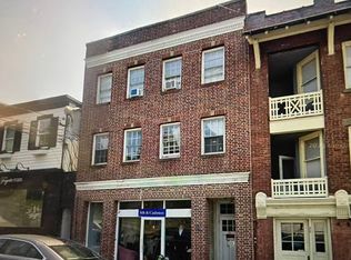 24 Bruce Park Ave APT 2, Greenwich, CT 06830