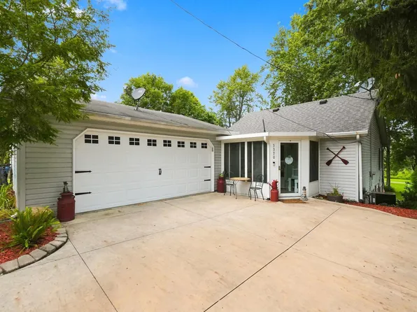 3370 W Old Lake Rd, Columbia City, IN 46725