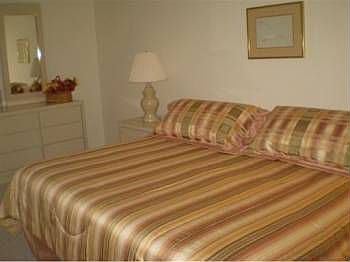 2nd image of 353 S Us Hwy 1 APT B304