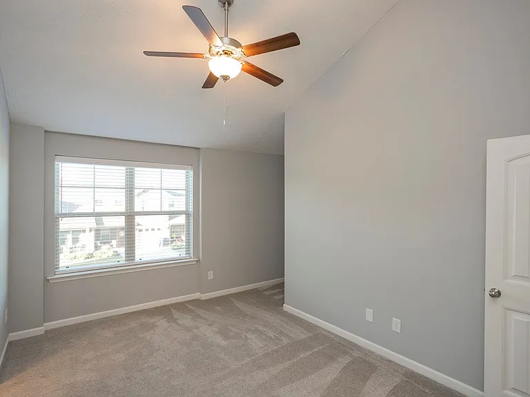 1030 Leadville Dr — Photo 24