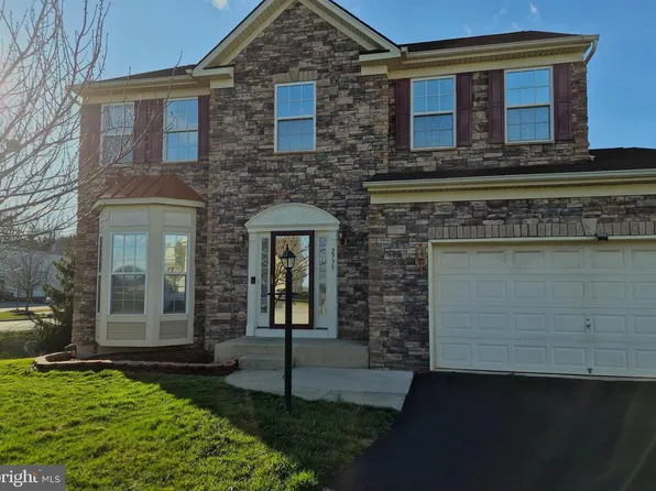 2775 Quaker Ct, York, PA 17408