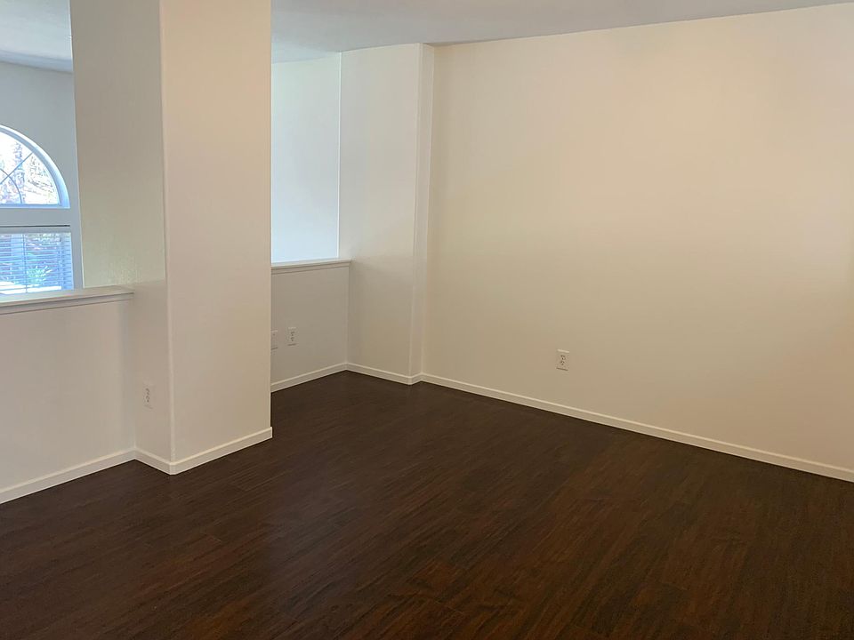 loft/den area