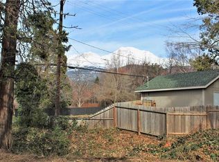 Berry St, Mount Shasta, CA 96067