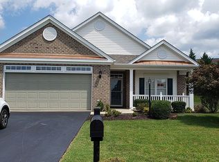 5446 Stayman Dr, Roanoke, VA 24012