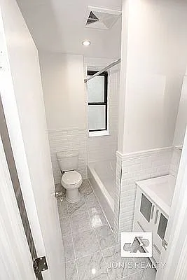 Rented by Jonis Realty | media 16