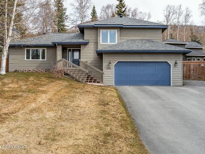 10921 Kichatna Cir, Eagle River, AK, 99577
