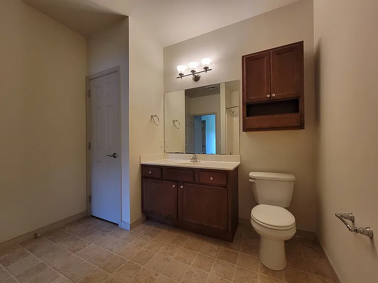 1971 Shady Oak Dr — Photo 14