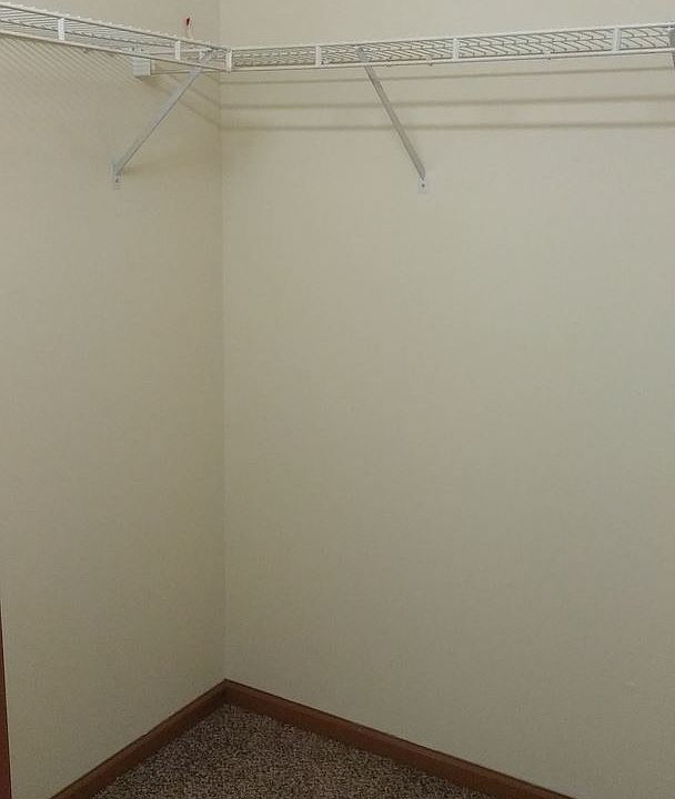 1st image of 2386 Edison Dr