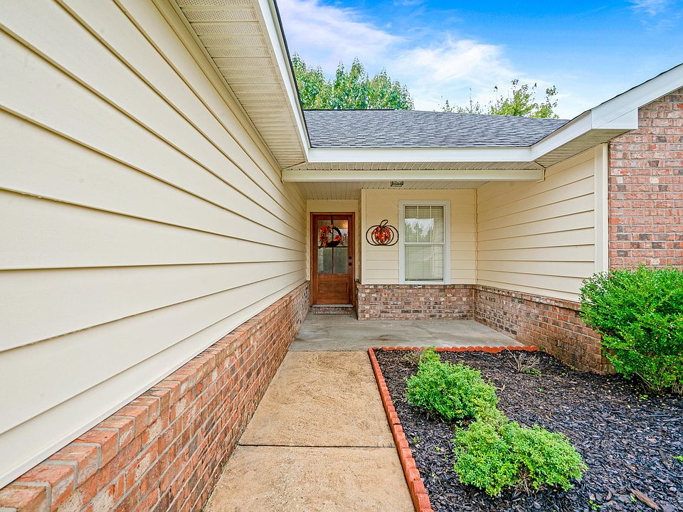 17 Annapolis Hattiesburg MS 39402 Zillow