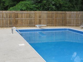 901 Lower Mill Rd, Hixson, TN 37343