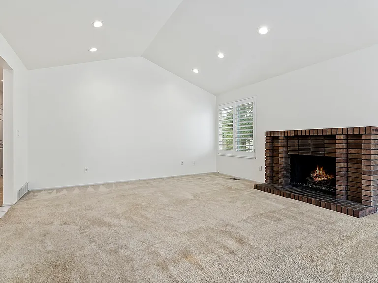 5974 S Susquehanna Dr — Photo 4