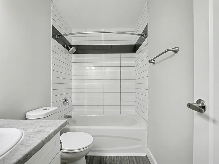 76 Mary St — Photo 15