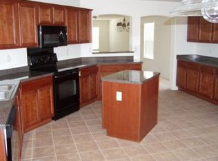 8619 N Fork Dr, San Antonio, TX 78250