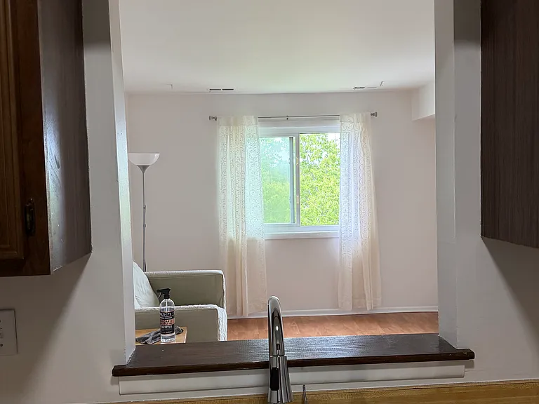 625 Huntington Commons Rd #308 — Photo 4