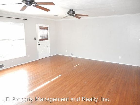 5th image of 9335 Madison Ave