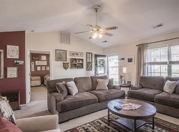 3rd image of 2317 7th Ave NW