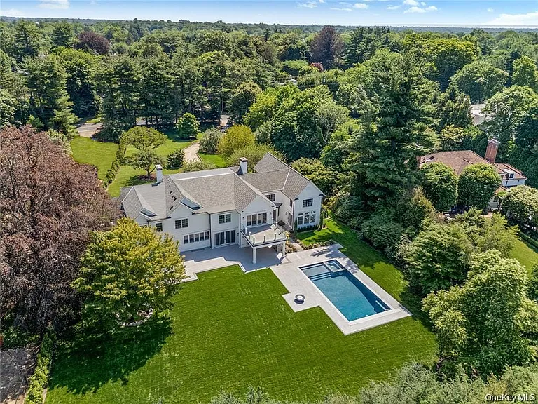 42 Mamaroneck Rd — Photo 44