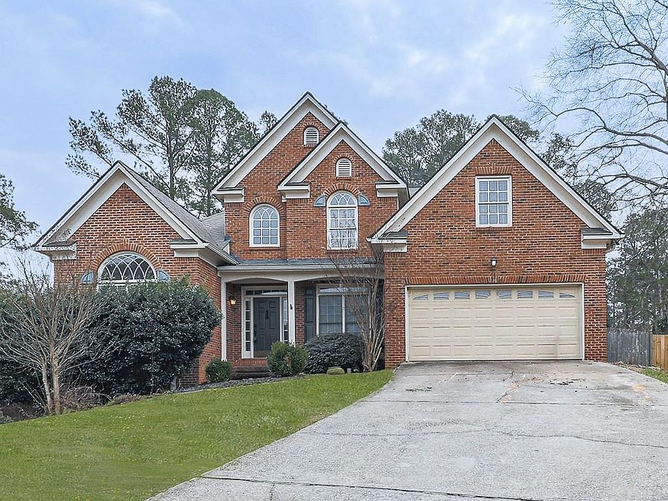 1st image of 770 Heathland Dr