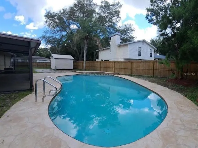 8005 Beltrees Ct — Photo 34