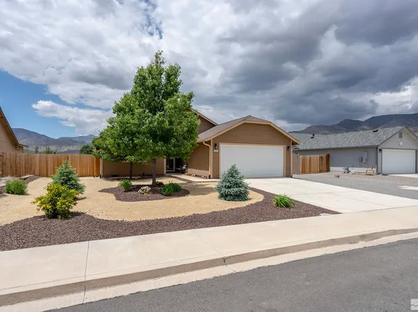 2221 Kadden Way, Dayton, NV 89403
