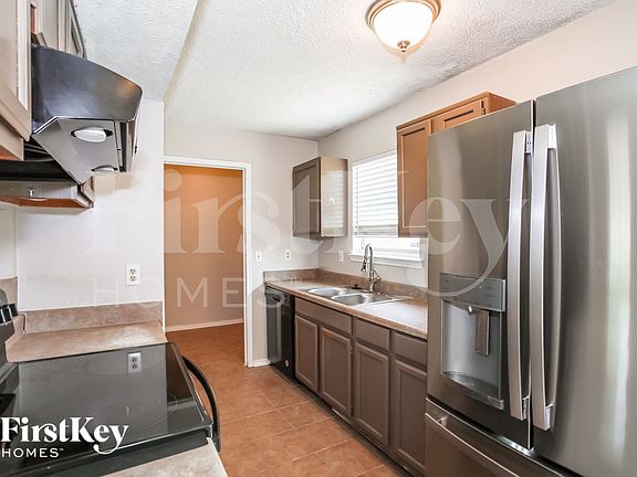5th image of 5536 Stone Meadow Ln