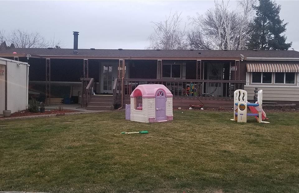1st image of 3324 W 19th Ave Trailer 69