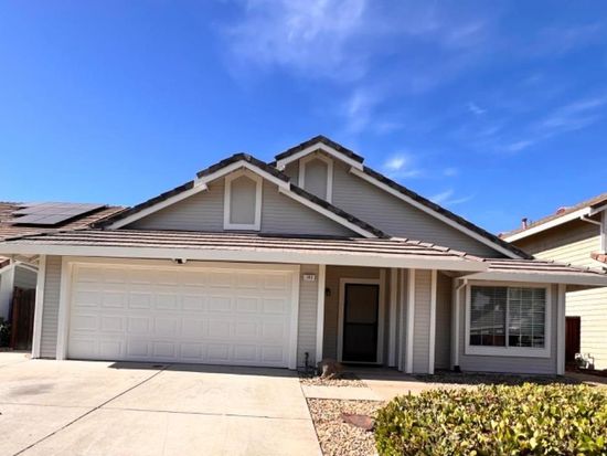 145 Cedar Mountain Dr, Tracy, CA 95376